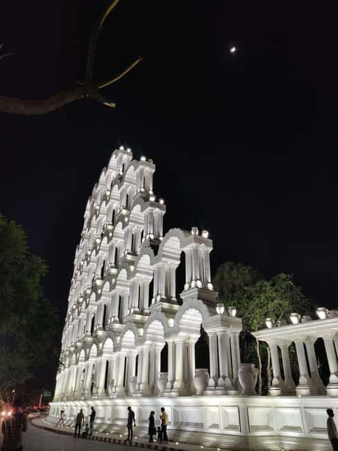 Jaipur: City Night Tour with Patrika Gate & Masala Chowk Tea - Pickup by Tuk-Tuk or Car, and What the Guides Add