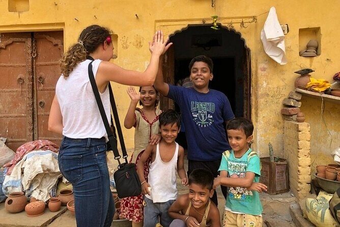 "Jaipur Cultural Walk: Explore life behind the pink walls" - Why Walking Jaipur Old City Feels Like Real Life