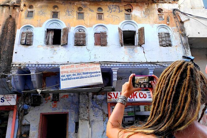 "Jaipur Cultural Walk: Explore life behind the pink walls" - Meeting Point and End: Plan Your Day Around the Old City Route
