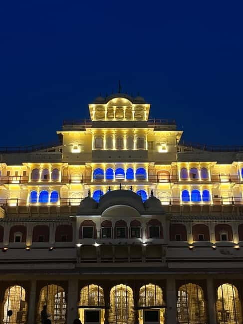 Jaipur: Evening City Tour In Open Jeep - Price and value: what $43 buys in a private evening plan