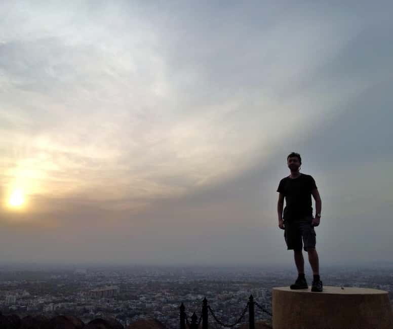 Jaipur: Explore Amber, Jaigarh & Nahargarh Fort with Sunset - Nahargarh Fort at Sunset: The Pink City View Finale