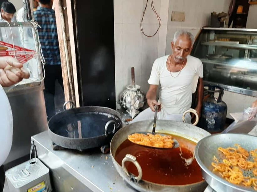 Jaipur Food Walk l Eat Just Like Locals - Who Should Book This Walk (and Who Might Feel Cramped)