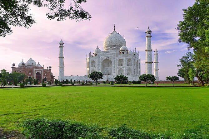 Jaipur Full Day Heritage of Pink City Tour By Tuk Tuk With Chai - Jal Mahal: the Water Palace look from the shoreline