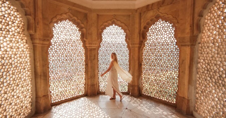 Jaipur: Full-Day Private City Tour by Car with Guide - Hawa Mahal: the Pink City icon and how to use the windows