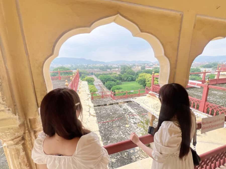 Jaipur: Heritage Evening Tour with Monkey Temple Sunset - Hawa Mahal at Night: Palace of Winds, Up Close