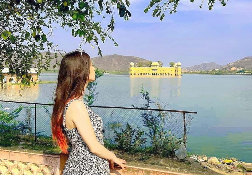Jaipur: Instagram Photo Experience with a Guide - Amer Fort after lunch: courtyards, drama, and panoramic views
