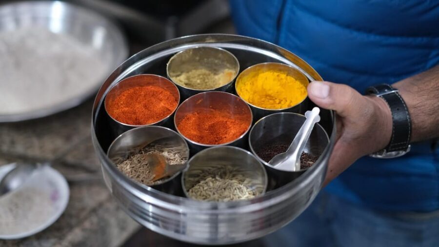Jaipur: Interactive Cooking Class with a Local Family - The flow of the session: welcome drinks to dessert, step-by-step