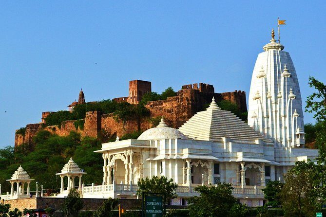 Jaipur Jodhpur Udaipur in 06 Days - Day 4 in Jodhpur: Mehrangarh Fort, Jaswant Thada, markets, Mandore Garden, then on to Udaipur