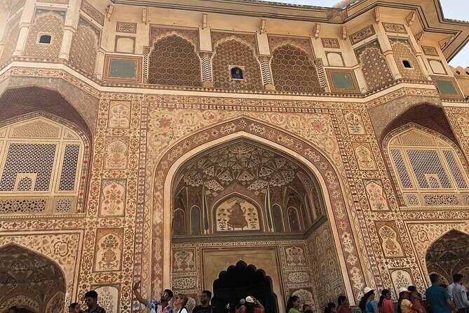 Jaipur Local Sightseeing Tour by Car and Driver - Food, Photos, and Extra Costs: Budget Like a Local