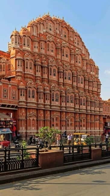 Jaipur: Night Open Jeep Safari with City Lights & Palaces - Key Things That Make This Night Jeep Safari Worth It