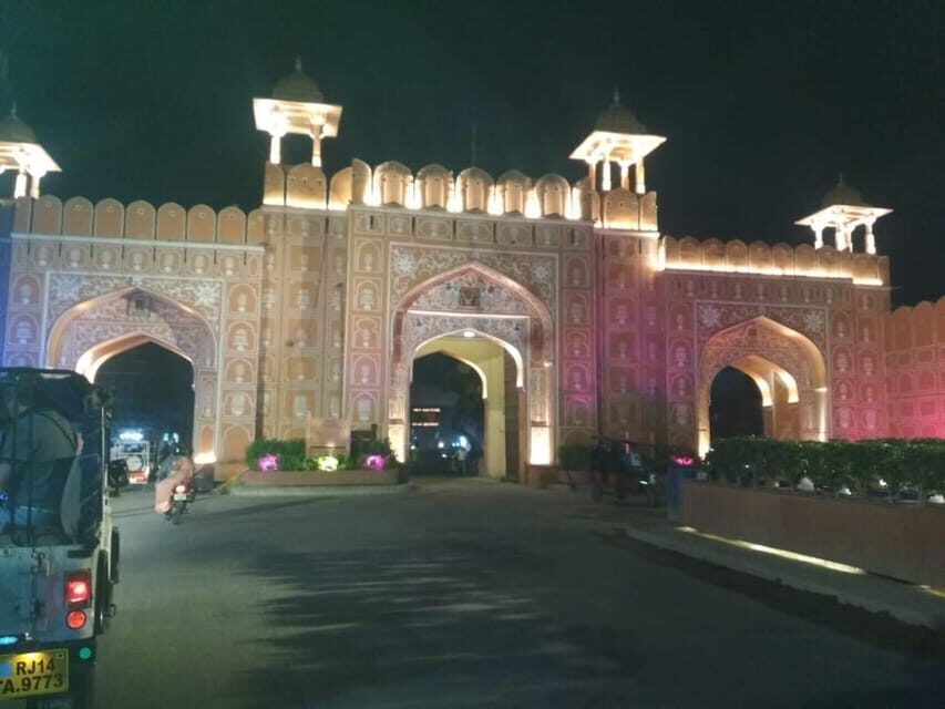 Jaipur: Night Tour of Amer & pink city by an open air jeep - Who should book this and who should skip it