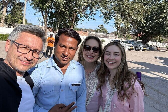 Jaipur One Day Private Sightseeing Tour with Guide - Jal Mahal on Man Sagar Lake: Quick Views, Photo Time