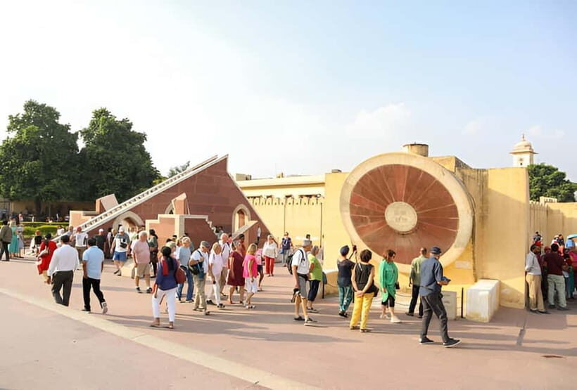 Jaipur: Personalized Full-Day City Tour by Car with Options - Panna Meena ka Kund and Jantar Mantar: geometry and science in the same day