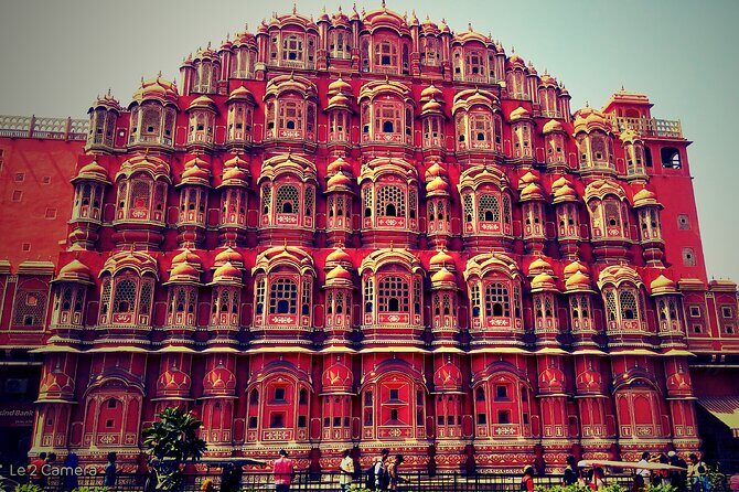 Jaipur Pink City Private Day Trip from Delhi with transfer - Jal Mahal in Man Sagar Lake: the calm mid-day pause
