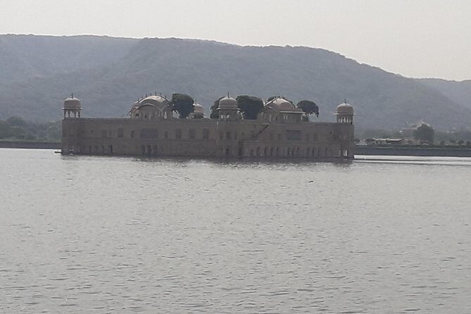 Jaipur Pink City Sightseeing by Holymont Tours - Stop 5: Nahargarh Fort—A Mountain View Over Jaipur