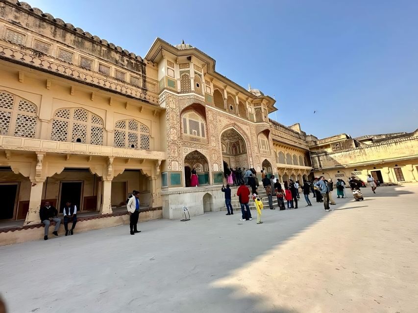 Jaipur Private City Tour with Hotel Pick-Up & Drop 4 - 8 Hrs - City Palace: where Rajasthani and Mughal styles meet