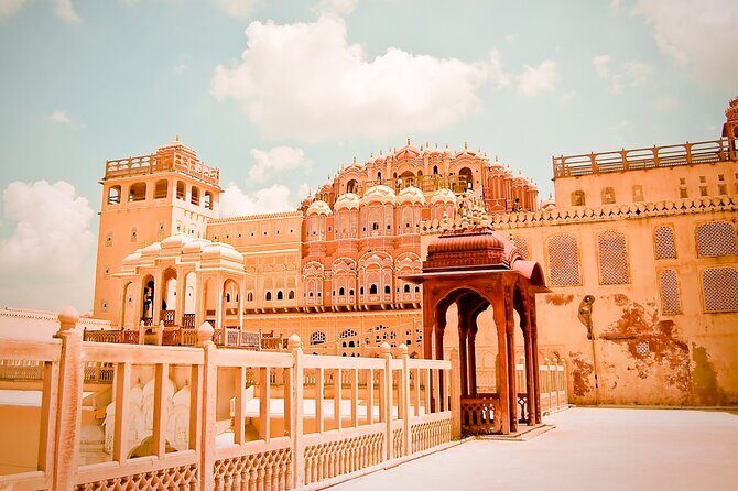 Jaipur Private Day Trip from Jaipur - Stop 3: Jal Mahal’s Dreamlike Palace on Man Sagar Water