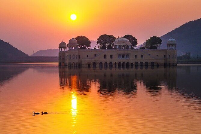 Jaipur Private Day Trip from Jaipur - Pickup, Car Type, and the 8–10 Hour Pace