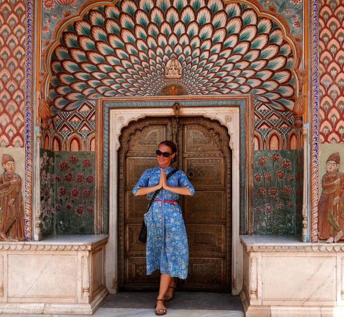 Jaipur: Private Full Day City Sightseeing Tour with Guide - What to Wear, Bring, and Watch Out for