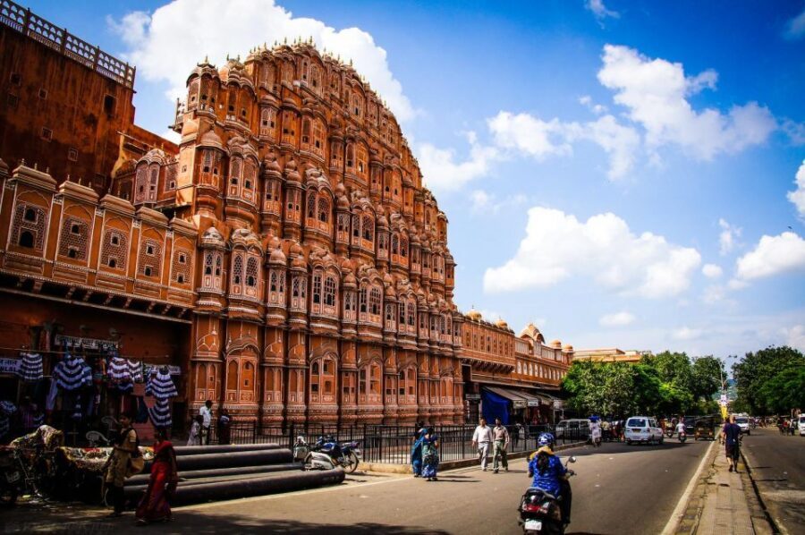 Jaipur: Private Full-Day City Tour by Tuk-Tuk or Car - Hawa Mahal: Turning a Famous Facade Into Something You Understand