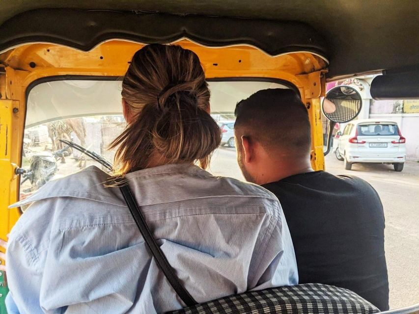 Jaipur: Private Full-Day City Tour By Tuk-Tuk with Pick-Up - Shopping Time: Souvenirs Without Losing the Day