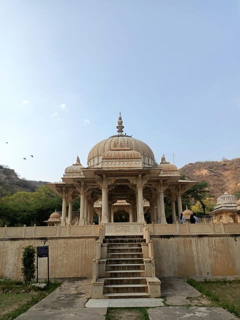 Jaipur: Private Full Day City Tour With Street Food - Amber Fort and Panna Meena ka Kund: views plus a stepwell story