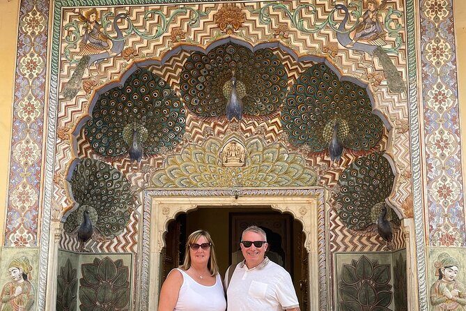 Jaipur Private Full-Day Sightseeing Tour By Car - City Palace: power center details and time to actually see