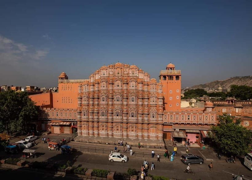 Jaipur: Private Full-Day Tour of the Heritage Pink City - Gaitor Ki Chhatriyan: chhatris, photos, and a quieter pause