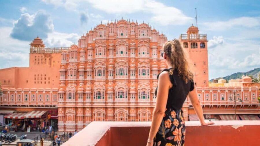 Jaipur: Private Guided Half Day Tour in Jaipur - Amber Fort First or Last: The Real Anchor of the Tour
