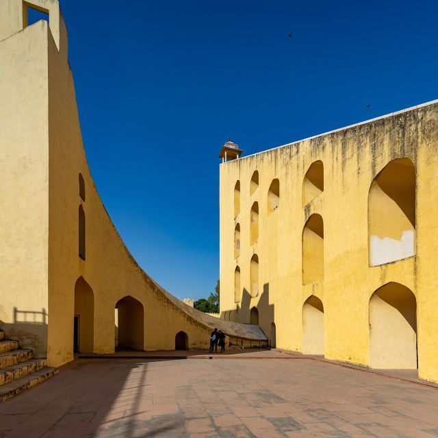 Jaipur: Private Instagram Tour of Top Photography Spots - Jal Mahal and Panna Meena ka Kund: reflections and geometry