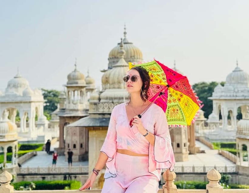 Jaipur: Private Tour for Instagram and Photography Lovers - Getting Started at Patrika Gate: Color Corridors for Strong Frames
