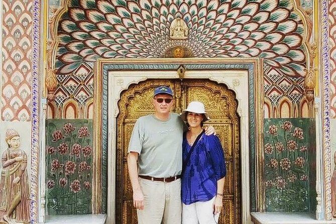 Jaipur Sightseeing & Shopping Tour by Private Car with Guide - Jal Mahal Photo Stop: The Water Palace Moment