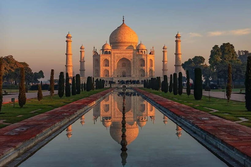 Jaipur: Tajmahal Sunrise Tour with Fatehpur Sikri & Abhaneri - Taj Mahal sunrise: why the timing feels different