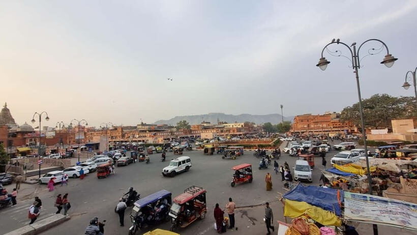 Jaipur :The Twilight Magic of Pink City- Heritage Walk Tour - Twilight timing: why 4:00 PM feels like the real show