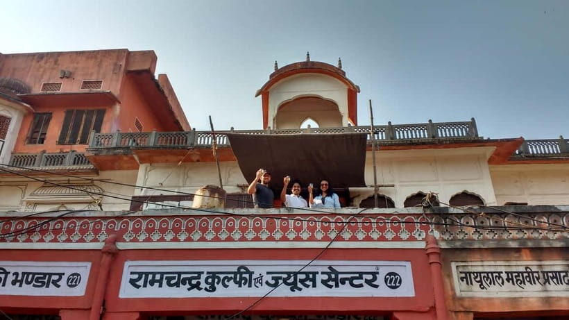 Jaipur :The Twilight Magic of Pink City- Heritage Walk Tour - Old-city lanes, artisan markets, and how the stories connect