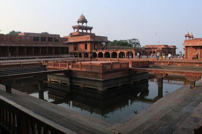 Jaipur to Agra Day Trip with Fatehpur Sikri and Abhaneri - Price and value: what $68.09 covers and what’s extra