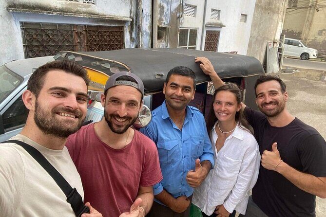 Jaipur Tour by Tuk-Tuk - City Palace: Chandra Mahal, Mubarak Mahal, and still-living royal spaces