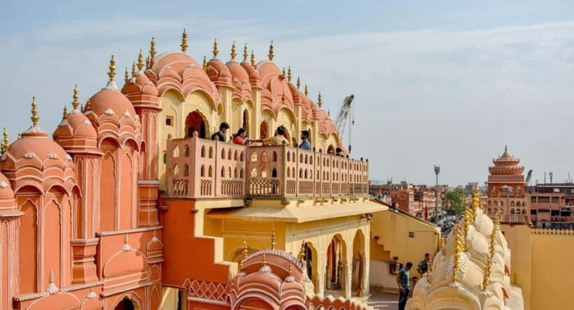 Jaipur Tour ( Pink City ) by Car From Delhi - All Inclusive - How the Guide and Driver Shape the Day
