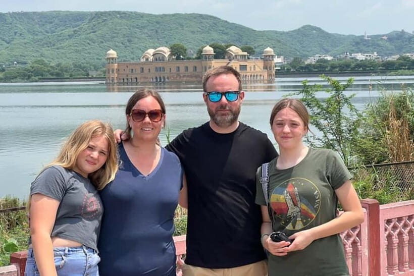 Jaipur Tour ( Pink City ) by Car From Delhi - All Inclusive - Price and Value at About $21