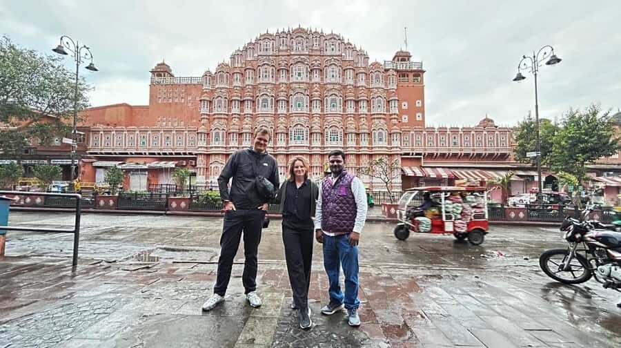 Jaipur: Tour with Nahargarh Sunrise or Monkey Temple Sunset - Evening Sunset Option: Galta Ji Monkey Temple and Pink City Lights