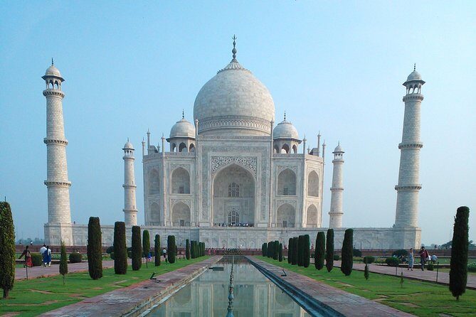 Jaipur transfer from Agra with Taj sunrise and Fatehpur Sikri - The real value: a sunrise Taj plus a smooth Agra-to-Jaipur transfer