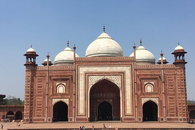 Jaipur transfer from Agra with Taj sunrise and Fatehpur Sikri - Taj Mahal sunrise: where the early start pays off