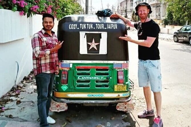 Jaipur Tuktuk Local Sightseeing Day Tour - Jaipur by Tuk-Tuk: a practical way to see more