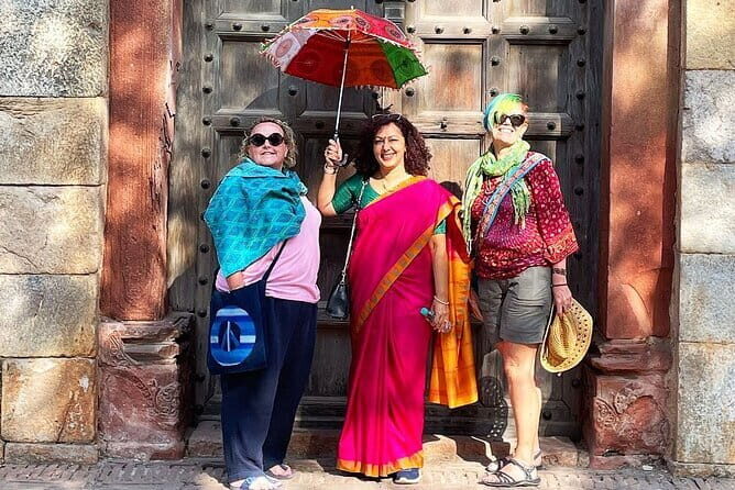 Jaipur Women Crafts and Shopping Tour - Stop 1: Jaipur Block Printing in Real Maker Hands
