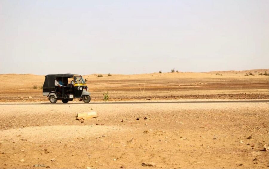 Jaisalmer: City Full-Day Trip by Tuk-Tuk - Gadisar Lake: the calm break that makes the whole day work