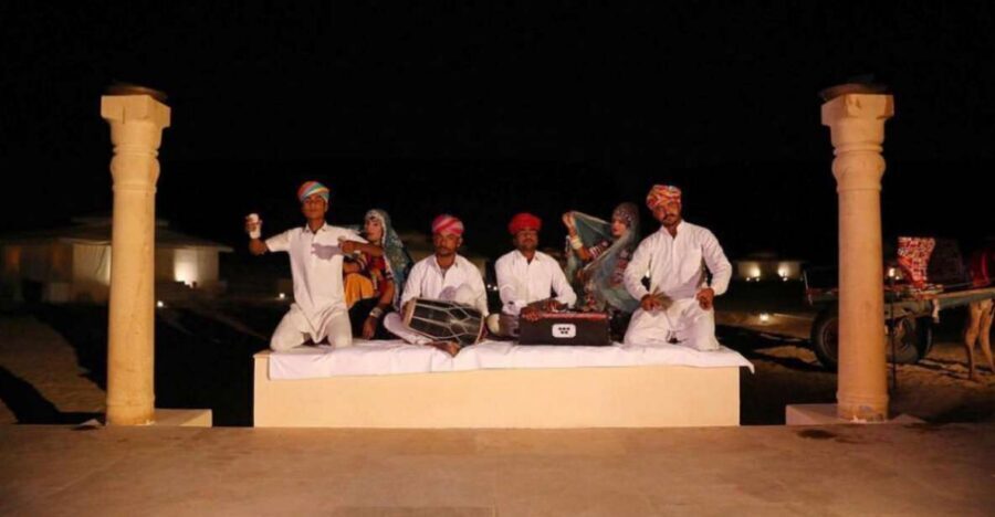 Jaisalmer: Cultural Evening in the Thar Desert - The cultural evening: Rajasthani songs, dances, and langa music