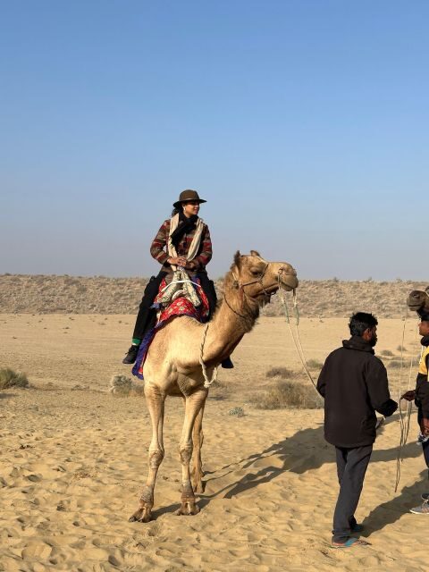 JAISALMER : DESERT EXPERIENCE SLEEPING UNDER THE STAR - Desert National Park time: where the walk and camel ride mix