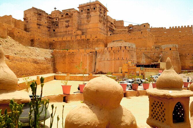 Jaisalmer private walking tour - Entering Jaisalmer Fort: cobbles, height, and the best stories