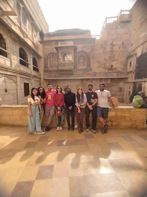 Jaisalmer Walking Tour: A Stroll Through Time and Culture - Why this walking tour works in Jaisalmer