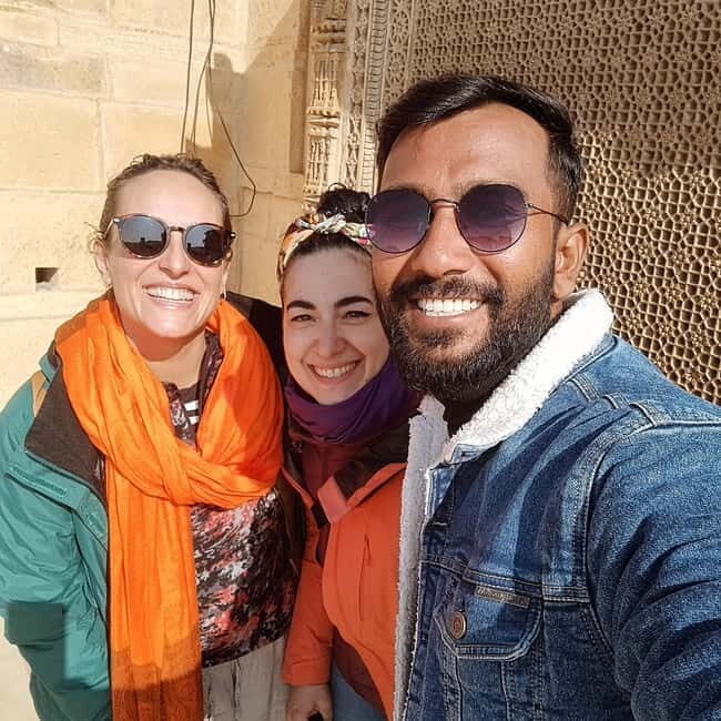 Jaisalmer Walking Tour: A Stroll Through Time and Culture - Starting point at Kila Parking: where to meet and what to do first